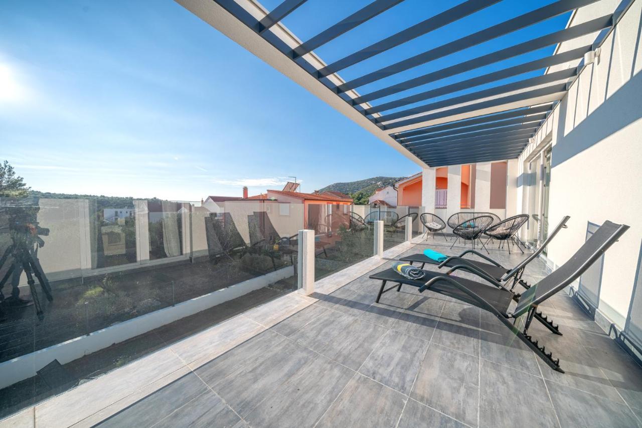 Wonderhouse Sovlja Villa ตรีบูนย์ ภายนอก รูปภาพ