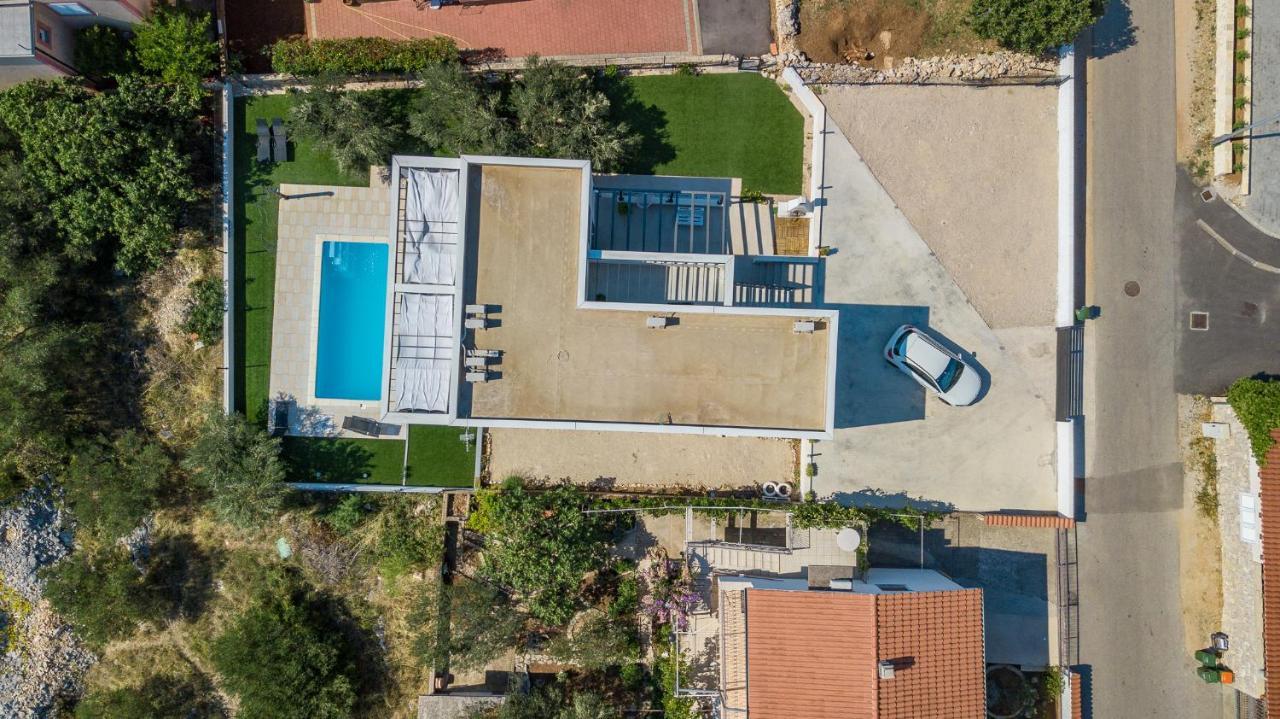 Wonderhouse Sovlja Villa ตรีบูนย์ ภายนอก รูปภาพ